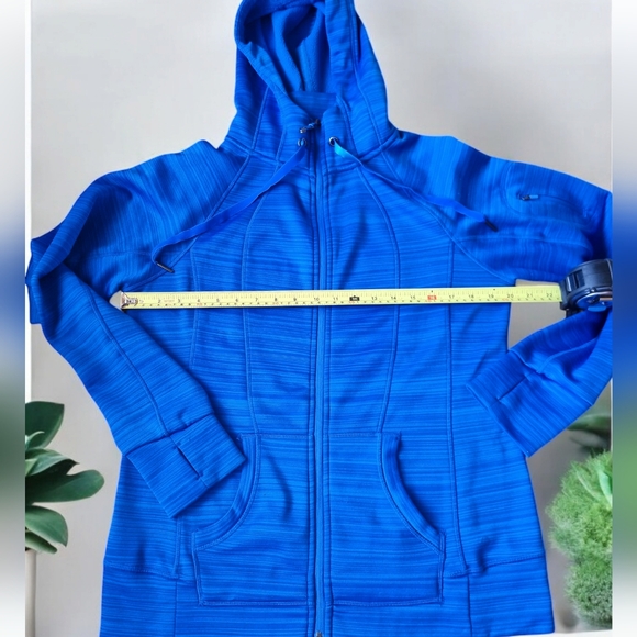 90 Degree Royal Blue Zippered Hoodie - Picture 4 of 10